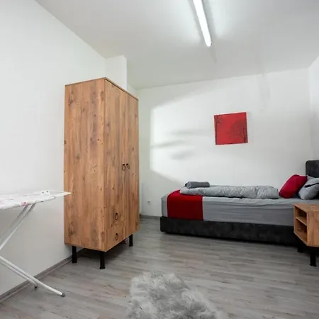 Livemore24 - 2 In Wlan - Smart-tv - 24-7 Check-in Und Kueche